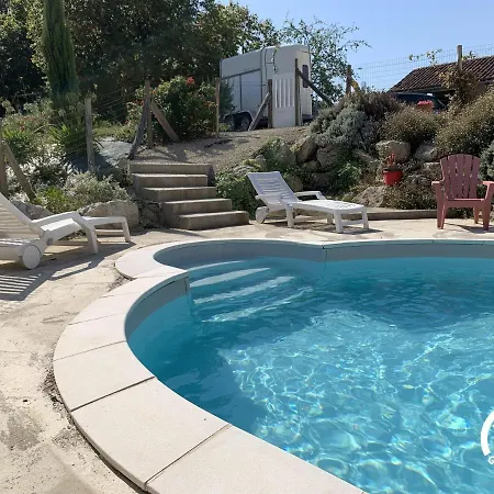 Semesterbostad Le Pigeonnier De Bouheben Verlus